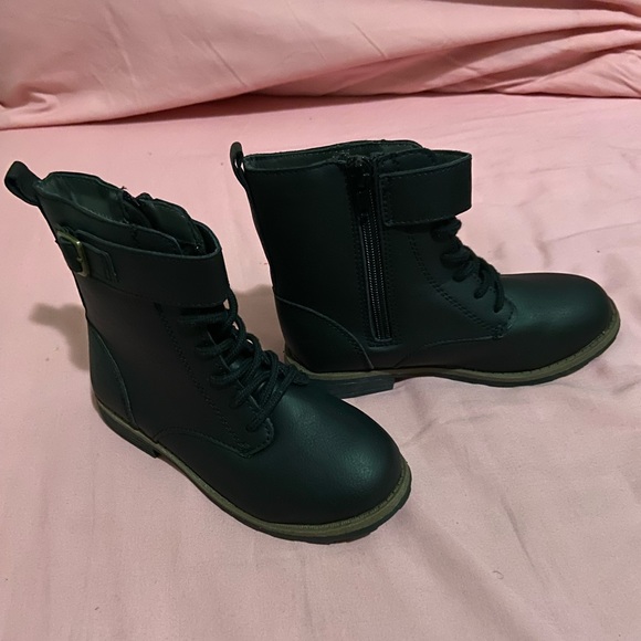 Carter’s Toddler Girls Black Riding Boots, Size 12. New Never Worn. - Picture 3 of 3